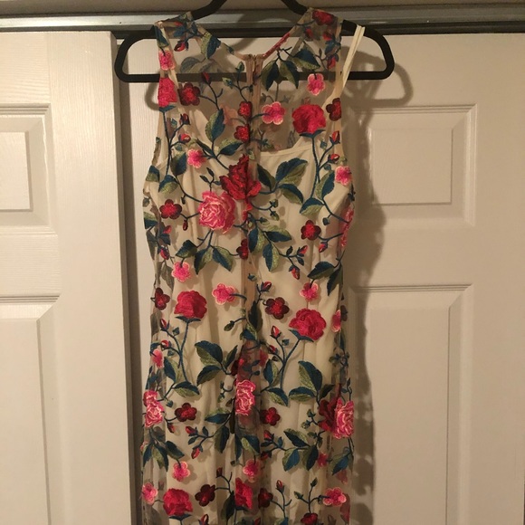 alexia admor blue ivory floral dress